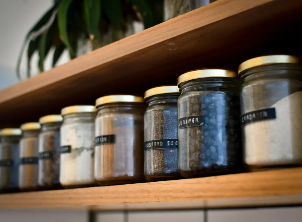 replacing plastic food storage containers with glass
